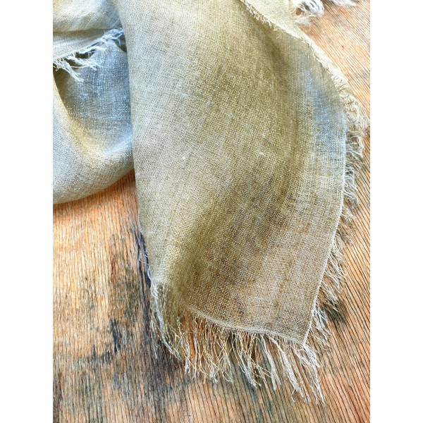 Faliero Sarti  modalo, poliesterio, kašmyro vilnos su vario siūlu skara 